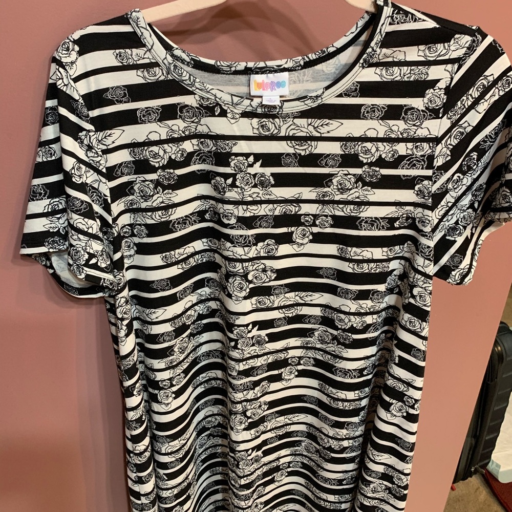 Lularoe Carly dress